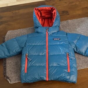 Patagonia Teal and Orange Hooded Jacket